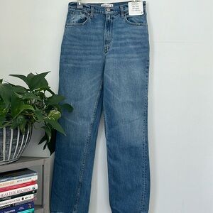 NWT Abercrombie & Fitch jeans